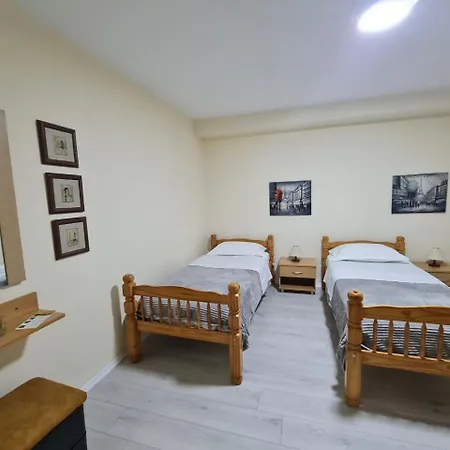 Dani Two Bedroom In Center Of 公寓 地拉那