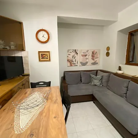 Appartamento Dani Two Bedroom In Center Of Tirana