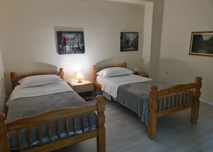 Dani Two Bedroom In Center Of Appartamento Tirana